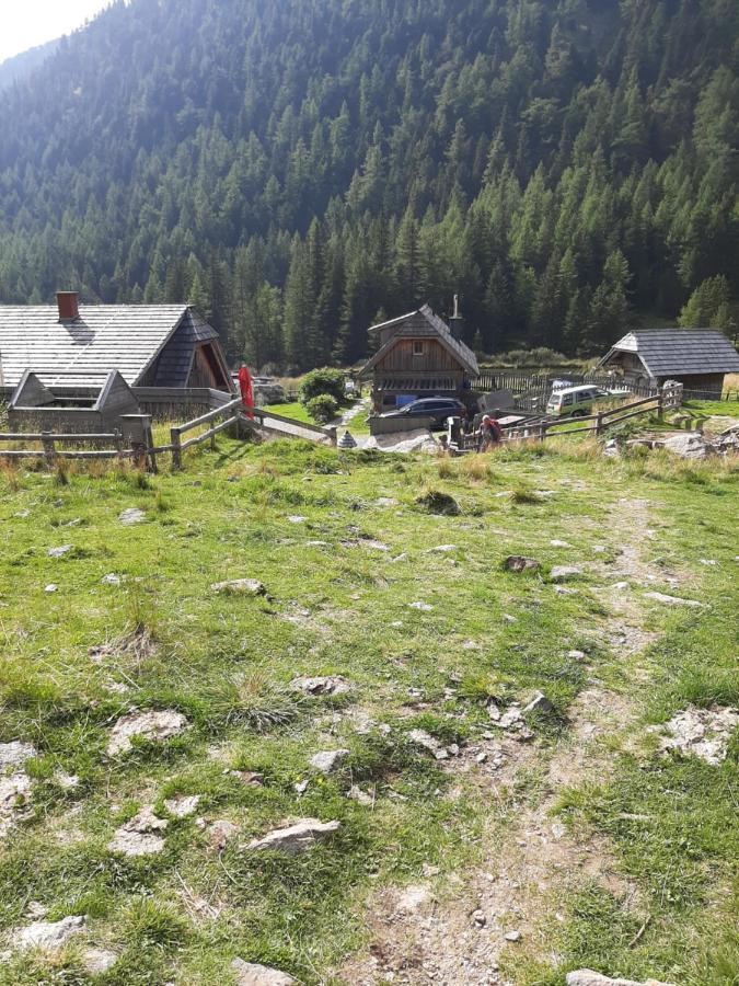 Fruhstuckspension Bischof I D Wiesen Sankt Peter am Kammersberg エクステリア 写真